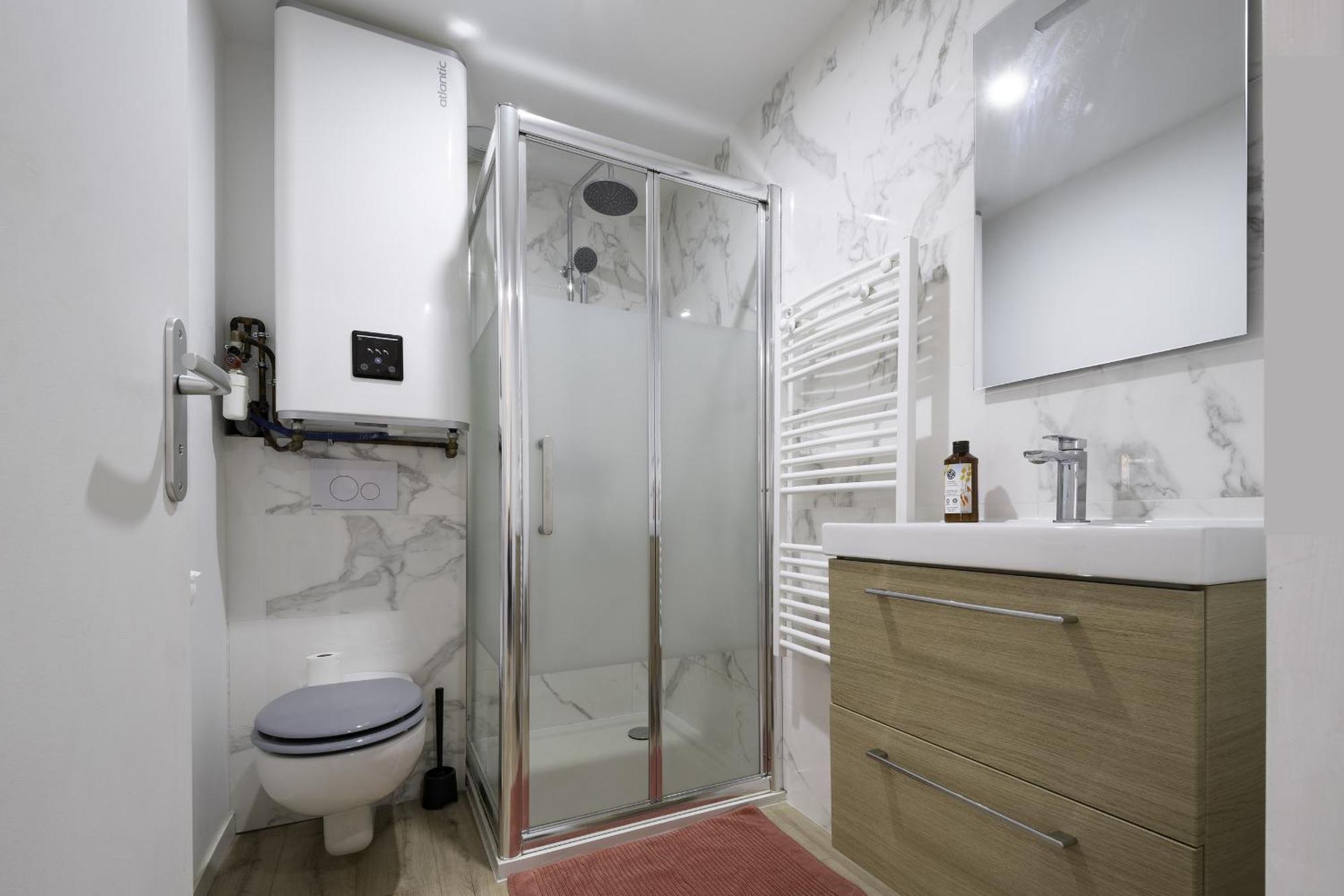 T2 Duplex Segre - Hyper Centre - Wifi - Netflixアパートメント エクステリア 写真